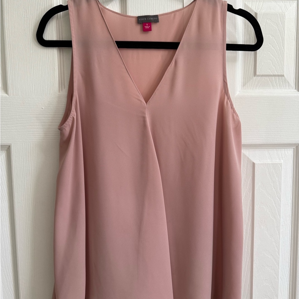 Vince Camuto Blush V-Neck Sleeveless Blouse